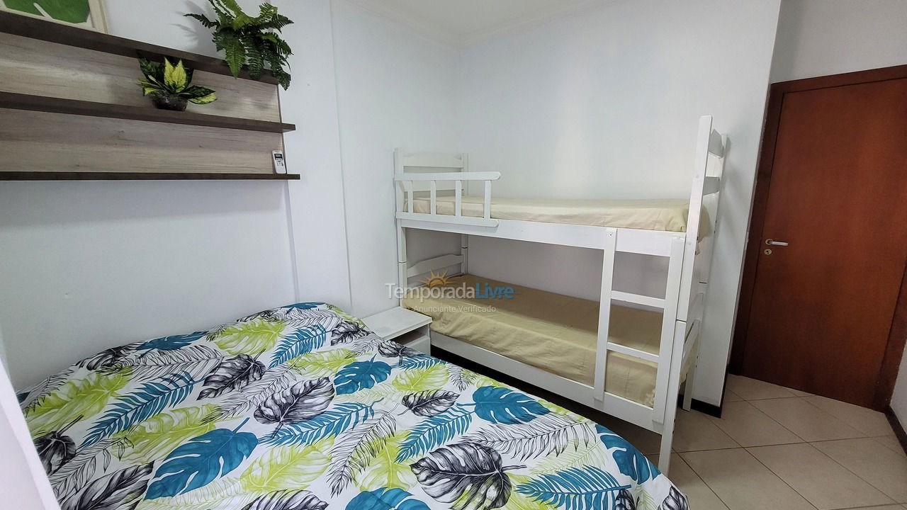 Apartment for vacation rental in Bombinhas (Praia de Bombas)