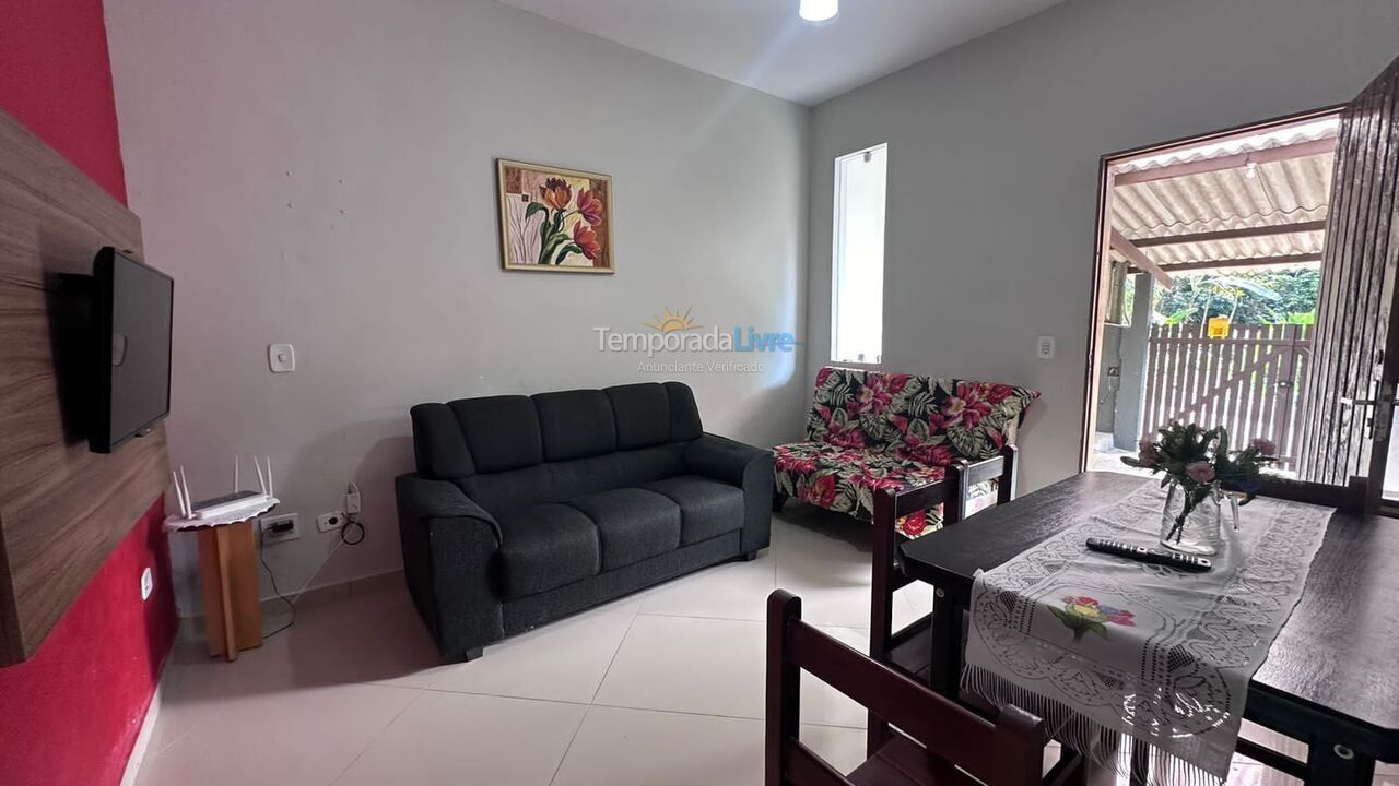 Casa para alquiler de vacaciones em Ubatuba (Pereque Mirim)