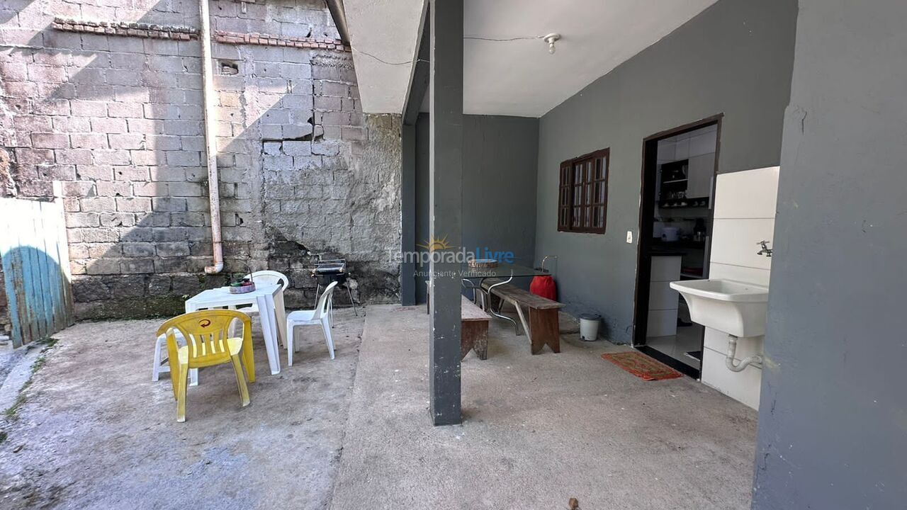 Casa para alquiler de vacaciones em Ubatuba (Pereque Mirim)