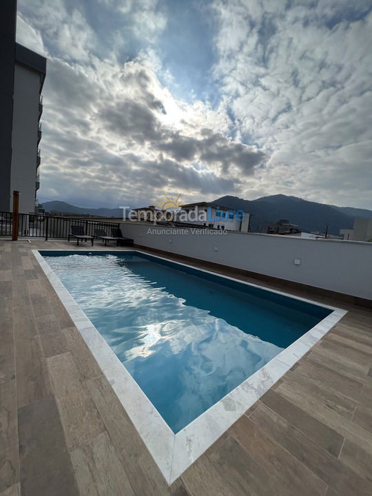 Apartment for vacation rental in Ubatuba (Centro)