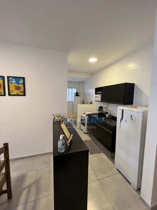 Apartamento para aluguel de temporada em Ubatuba (Centro)