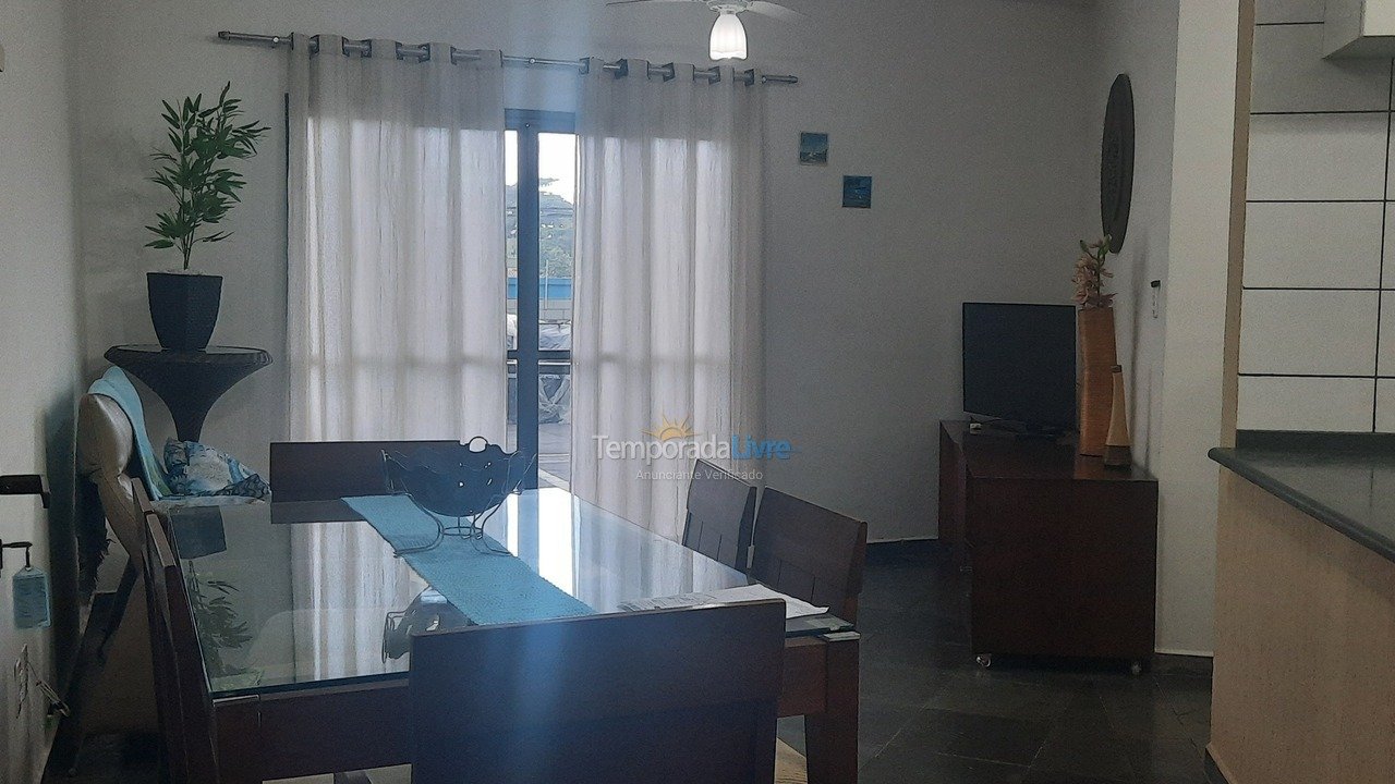 Apartamento para aluguel de temporada em Bertioga (Praia da Enseada)