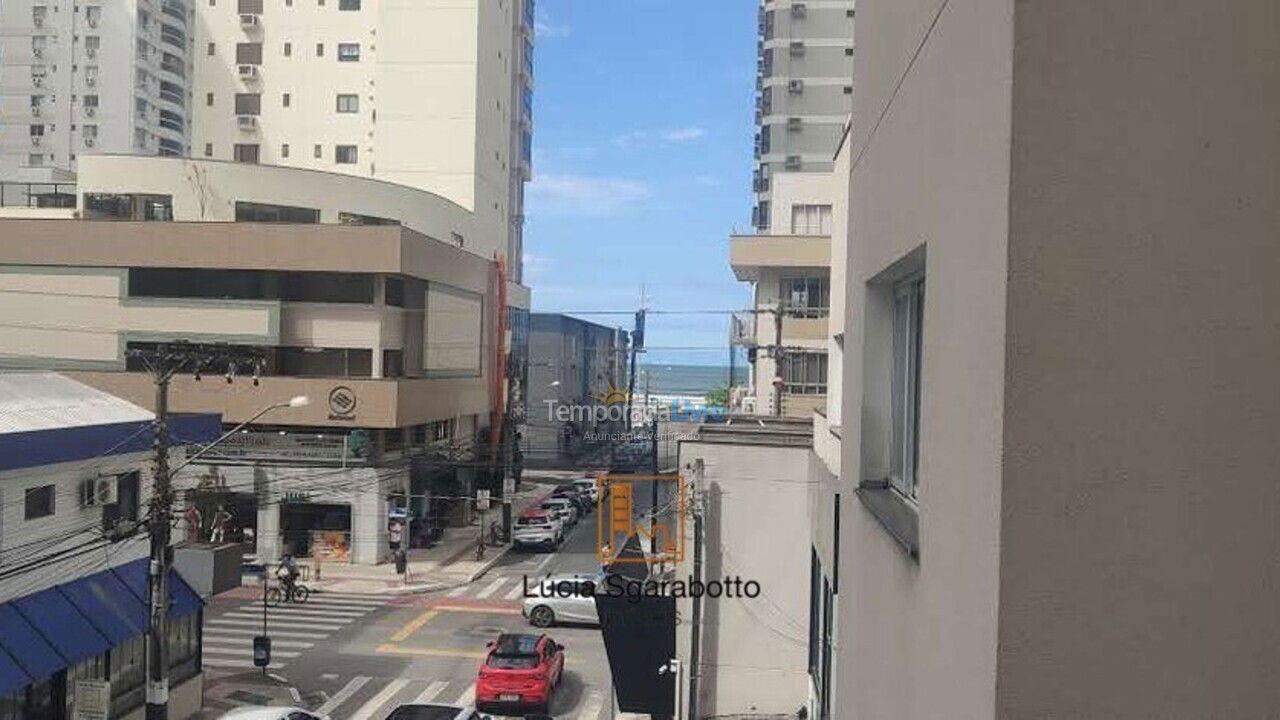 Apartamento para aluguel de temporada em Balneário Camboriú (Centro)