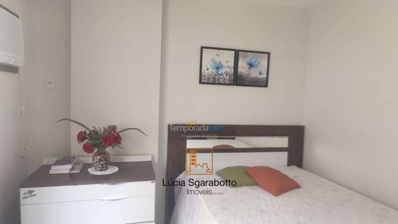 Apartment for vacation rental in Balneário Camboriú (Centro)