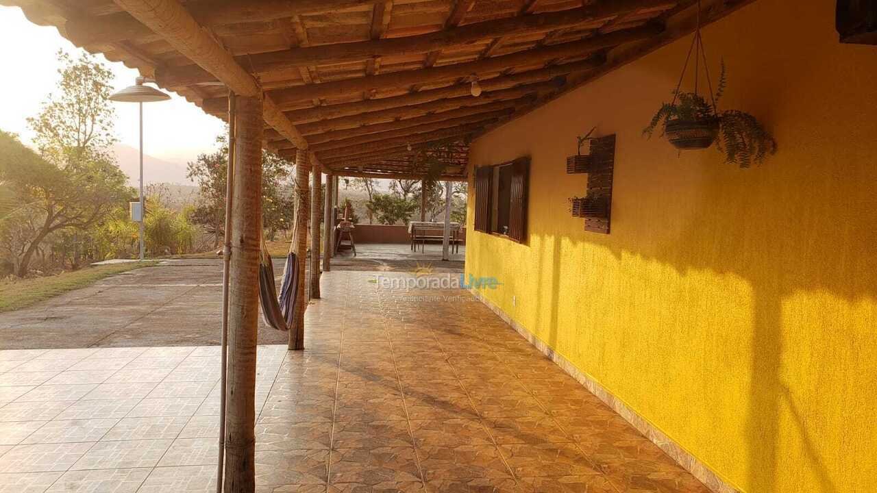 Casa para aluguel de temporada em São Roque de Minas (Zona Rural)