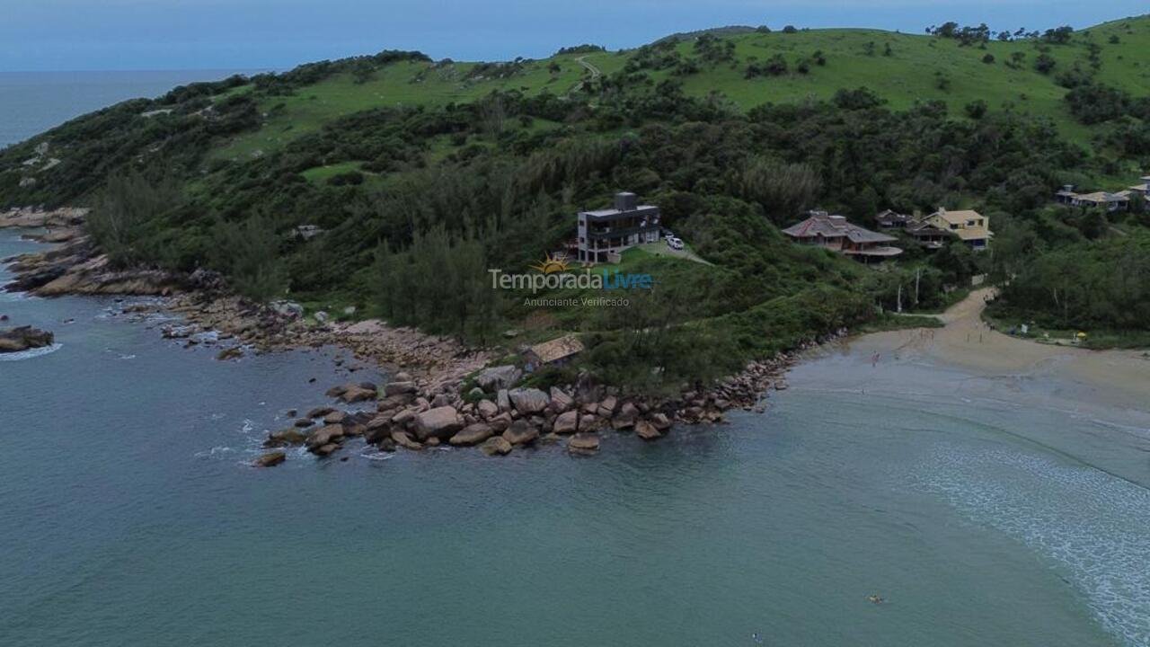 House for vacation rental in Garopaba (Praia do Ouvidor)