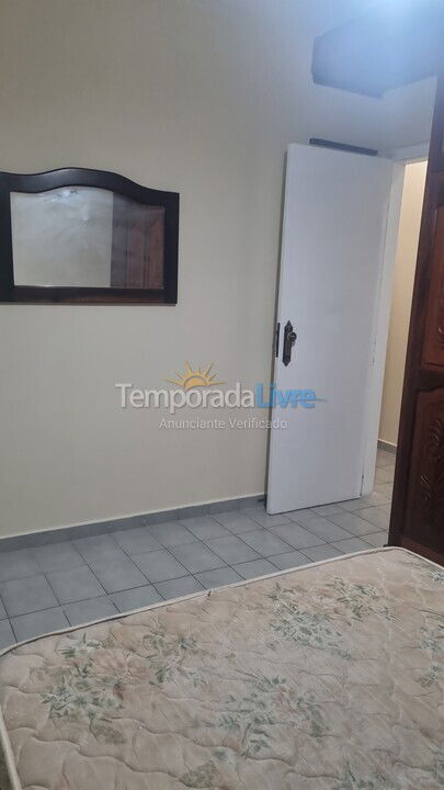 Apartamento para aluguel de temporada em Guarujá (Enseada)