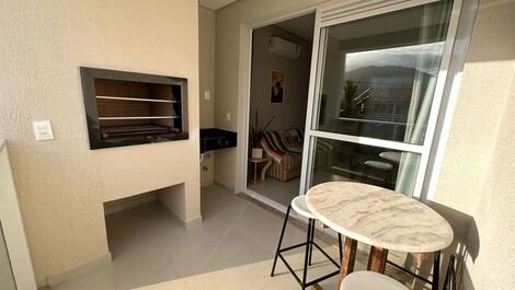 Apartment available for New Year's Eve, 150m from the sea for your beach vacation.