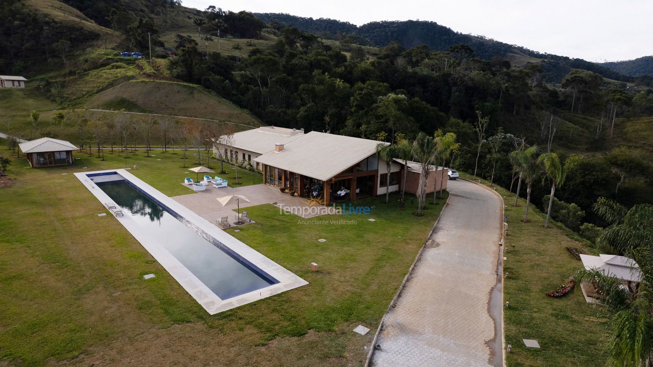 Ranch for vacation rental in Oliveira Fortes (Zona Rural)