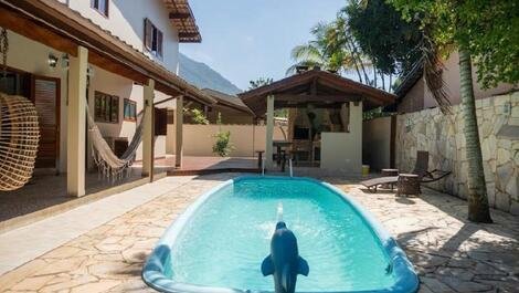 Luxurious house in Itamambuca beach condominium 300 meters from the beach