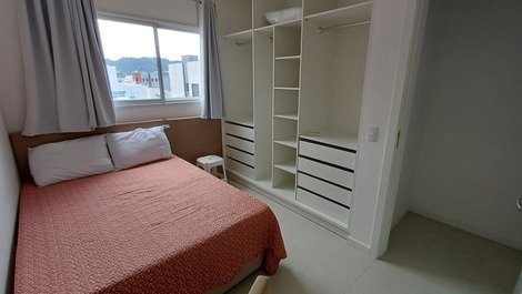 APARTMENT (FROM R$ 400.00) CODE: AP0402