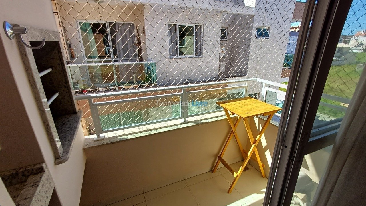 Apartamento para aluguel de temporada em Governador Celso Ramos (Praia de Palmas)