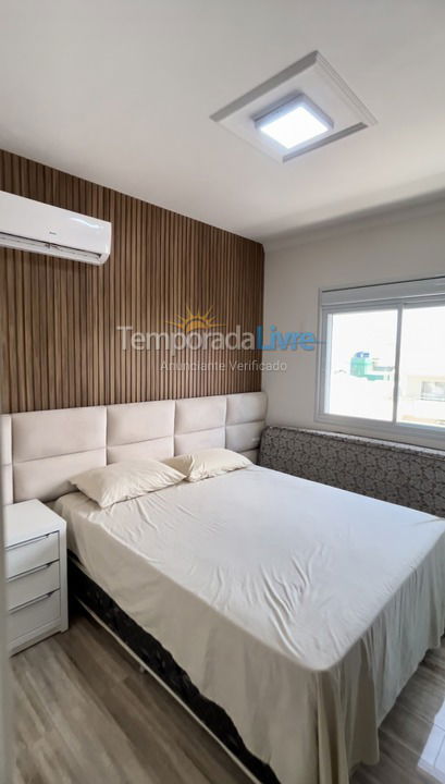 Apartamento para aluguel de temporada em Bombinhas (Praia de Bombas)