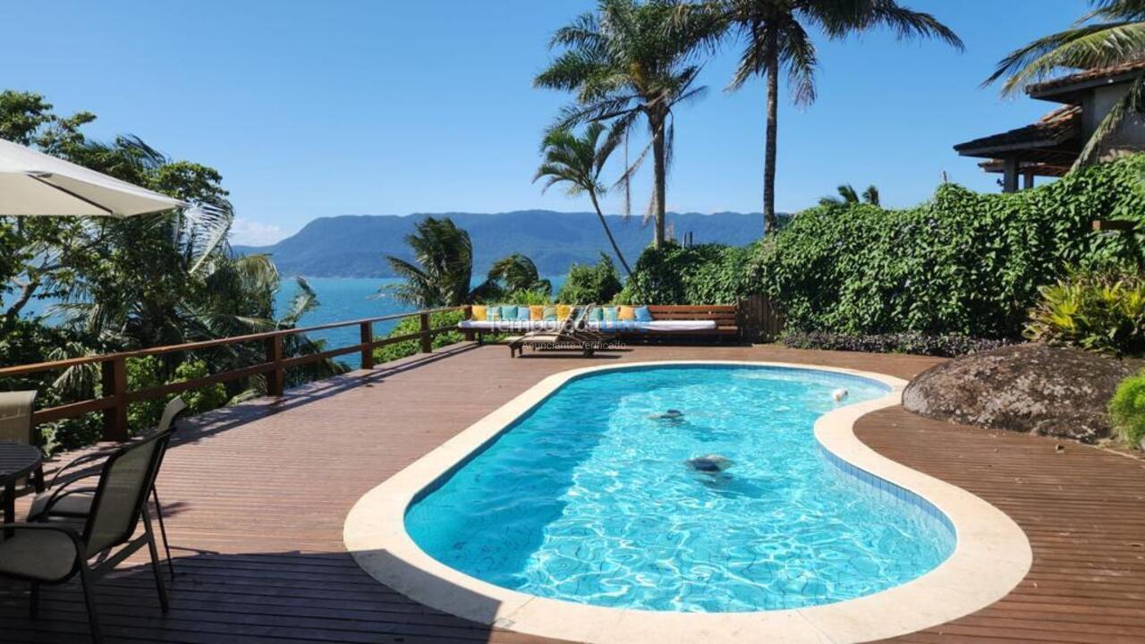 House for vacation rental in Ilhabela (São Pedro)