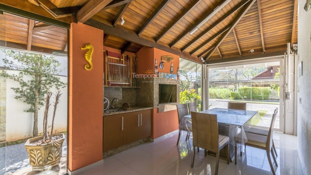 Casa para aluguel de temporada em Florianopolis (Jurerê)