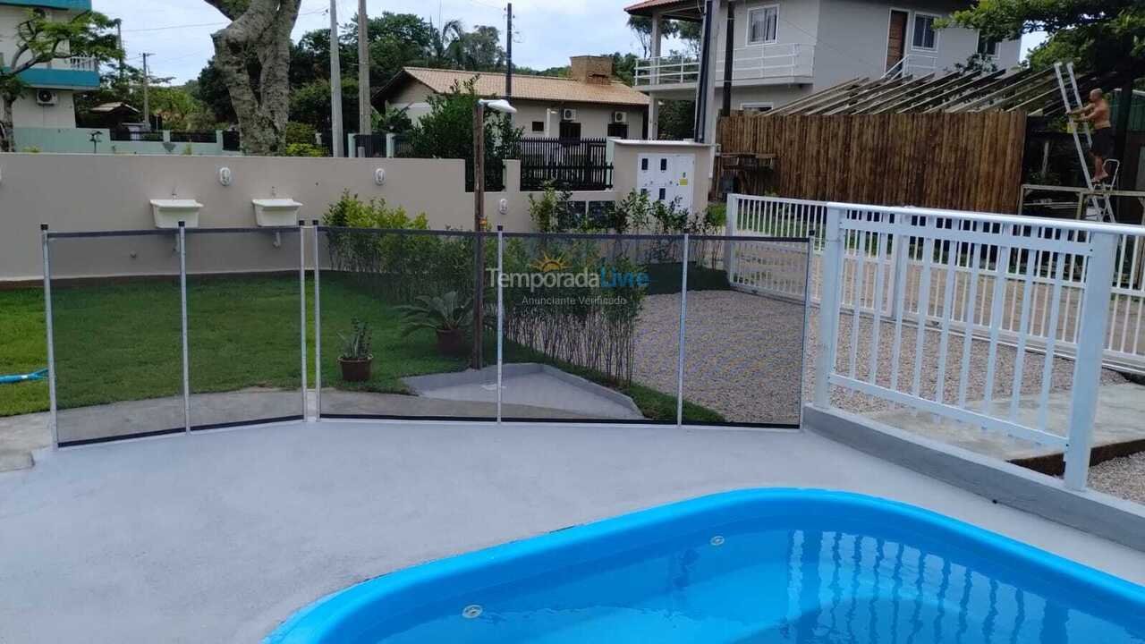 Apartment for vacation rental in Garopaba (Praia do Siriu)