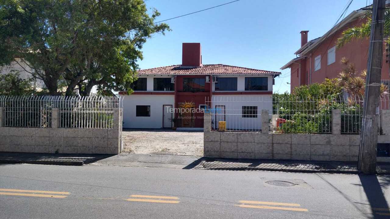 Casa para alquiler de vacaciones em Florianopolis (Praia dos Ingleses)