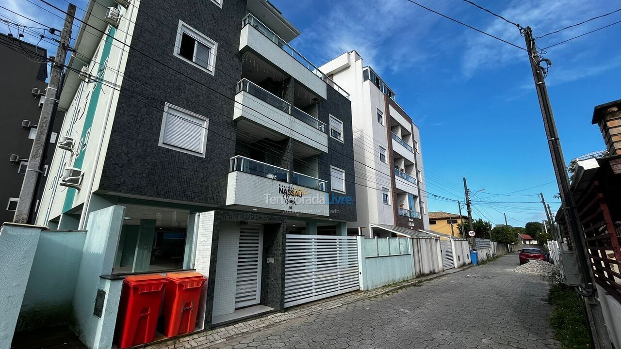 Apartamento para aluguel de temporada em Florianopolis (Praia dos Ingleses)