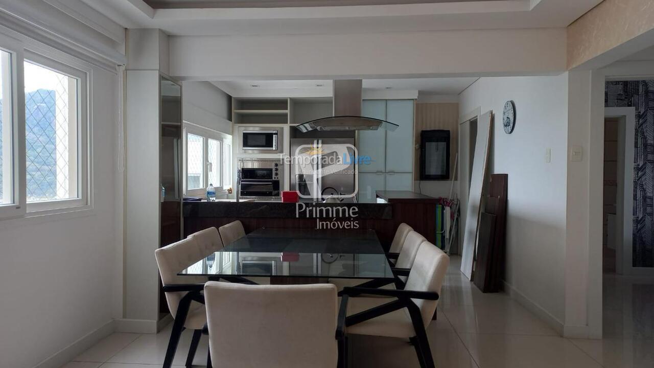 Apartamento para aluguel de temporada em Balneário Camboriú (Centro)