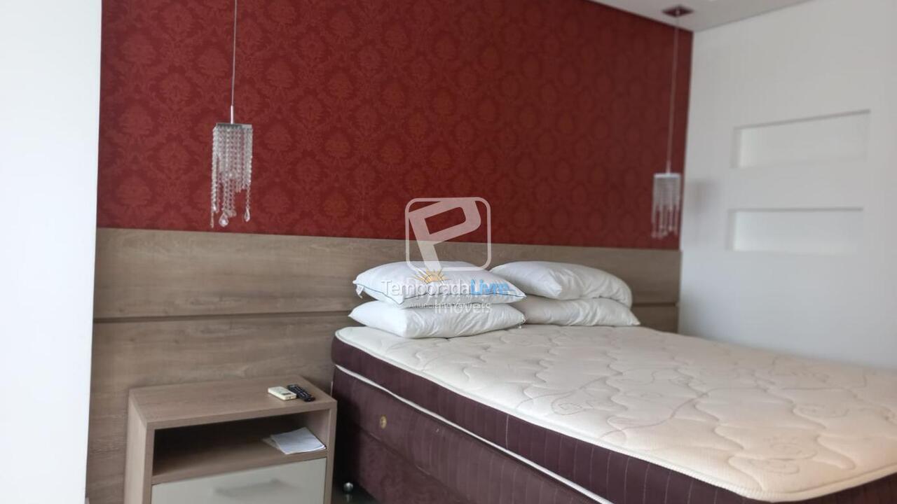Apartamento para aluguel de temporada em Balneário Camboriú (Centro)