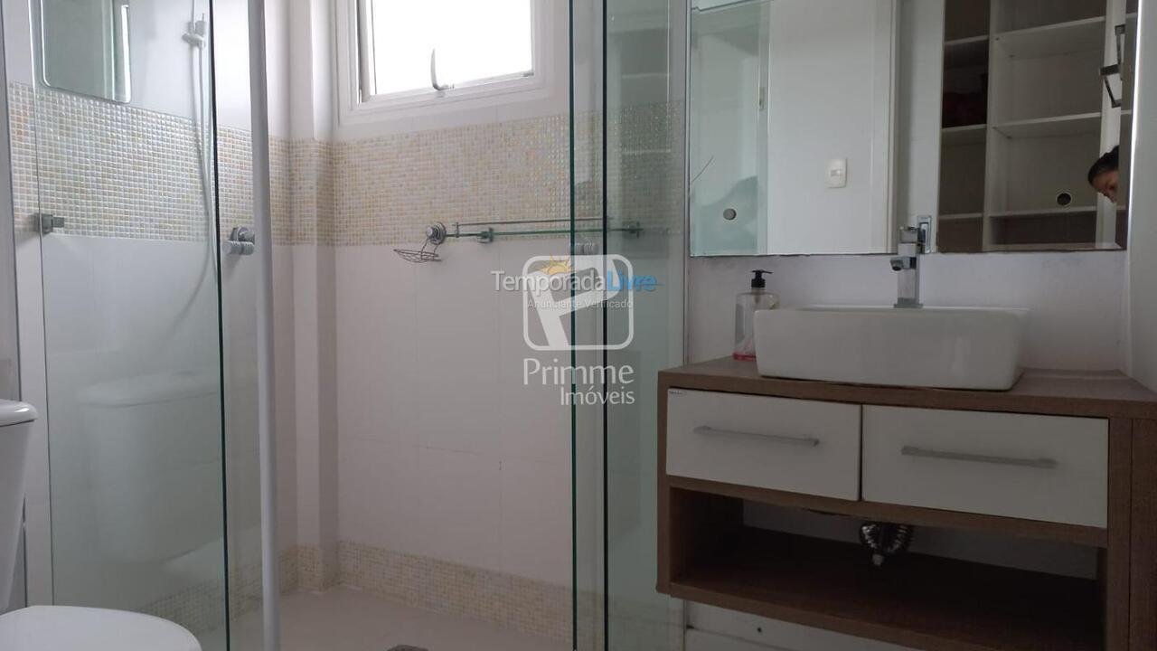 Apartamento para aluguel de temporada em Balneário Camboriú (Centro)
