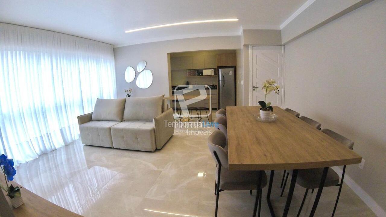 Apartamento para aluguel de temporada em Balneário Camboriú (Centro)