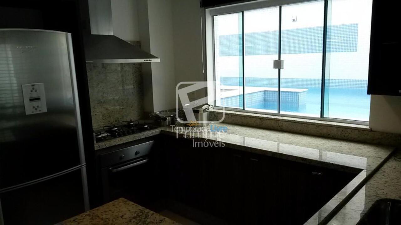 Apartamento para aluguel de temporada em Balneário Camboriú (Barra Sul)