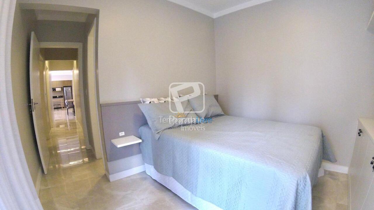 Apartment for vacation rental in Balneário Camboriú (Centro)