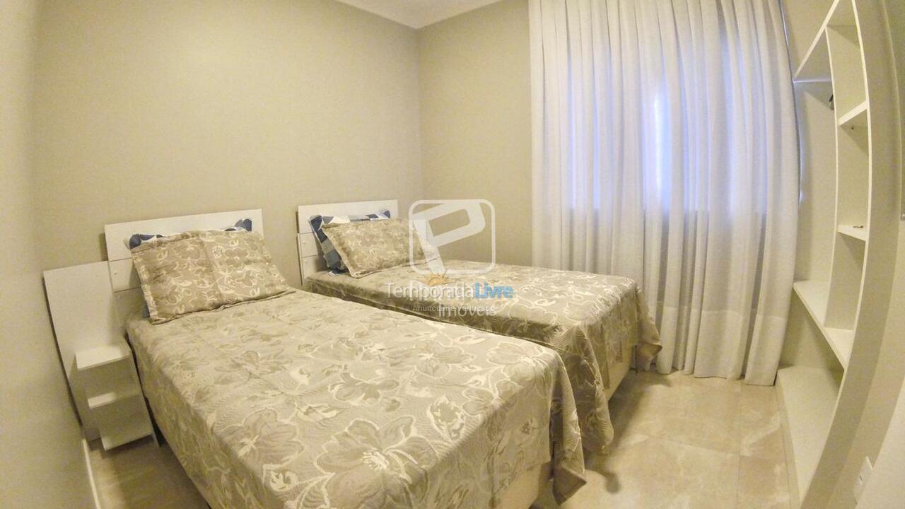 Apartamento para aluguel de temporada em Balneário Camboriú (Centro)