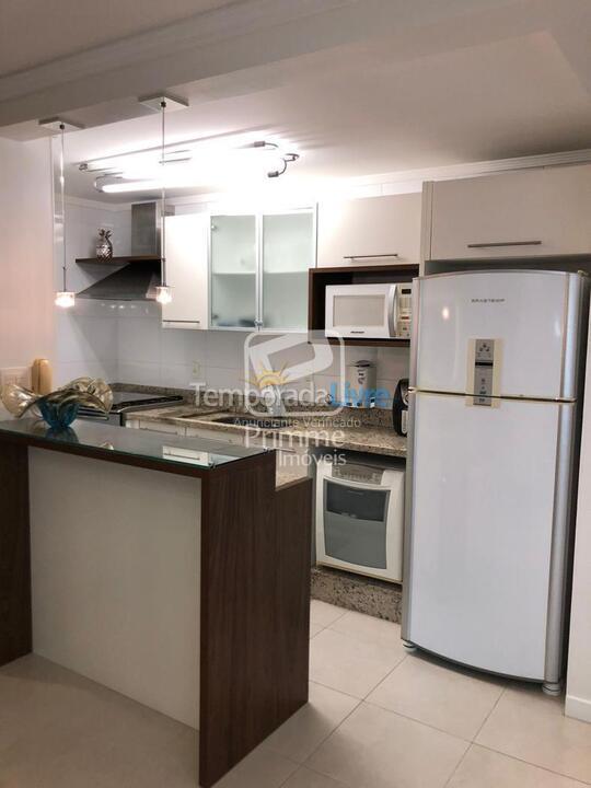 Apartamento para aluguel de temporada em Balneário Camboriú (Centro)