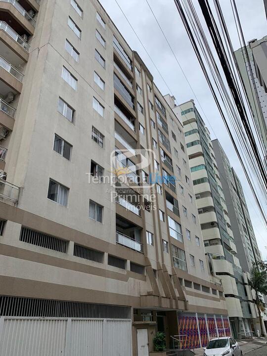 Apartamento para aluguel de temporada em Balneário Camboriú (Centro)