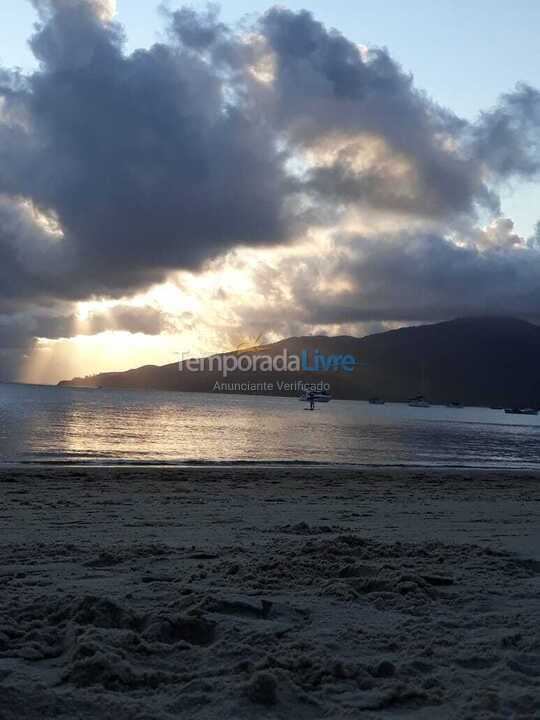 Apartment for vacation rental in Bombinhas (Mariscal)