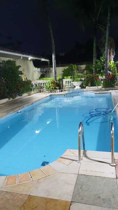 Casa para aluguel de temporada em Guarujá (Enseada)