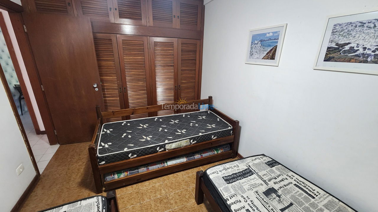 Apartment for vacation rental in Guarujá (Pitangueiras)