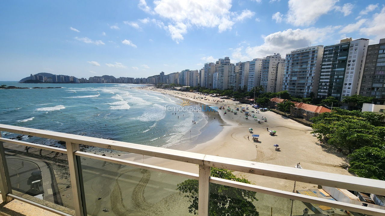 Apartment for vacation rental in Guarujá (Pitangueiras)