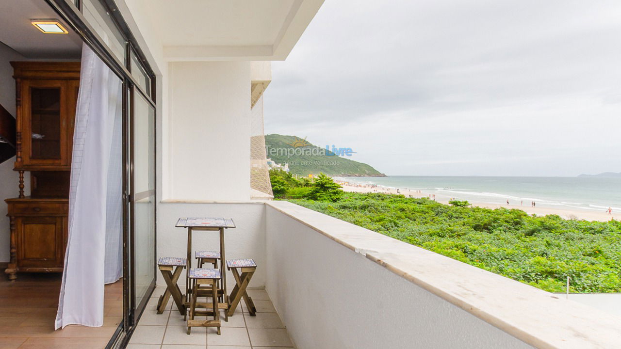 Apartamento para aluguel de temporada em Florianopolis (Praia dos Ingleses)