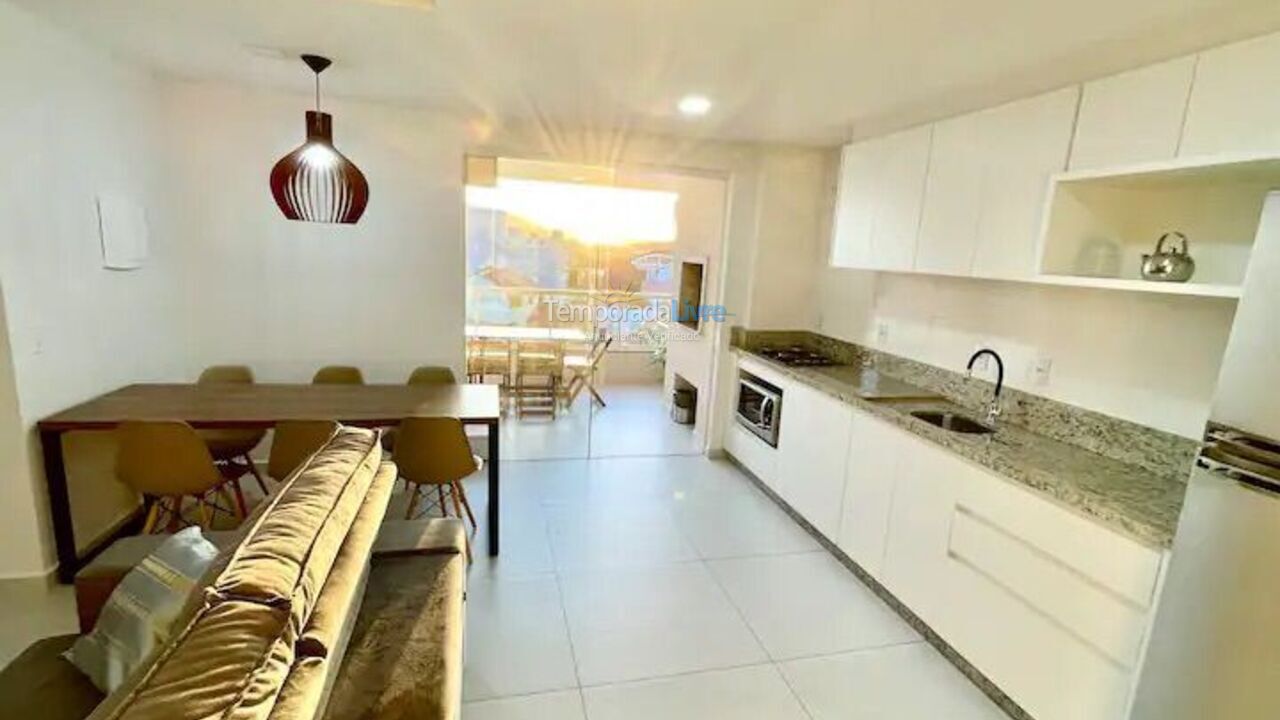 Apartamento para aluguel de temporada em Florianopolis (Praia dos Ingleses)