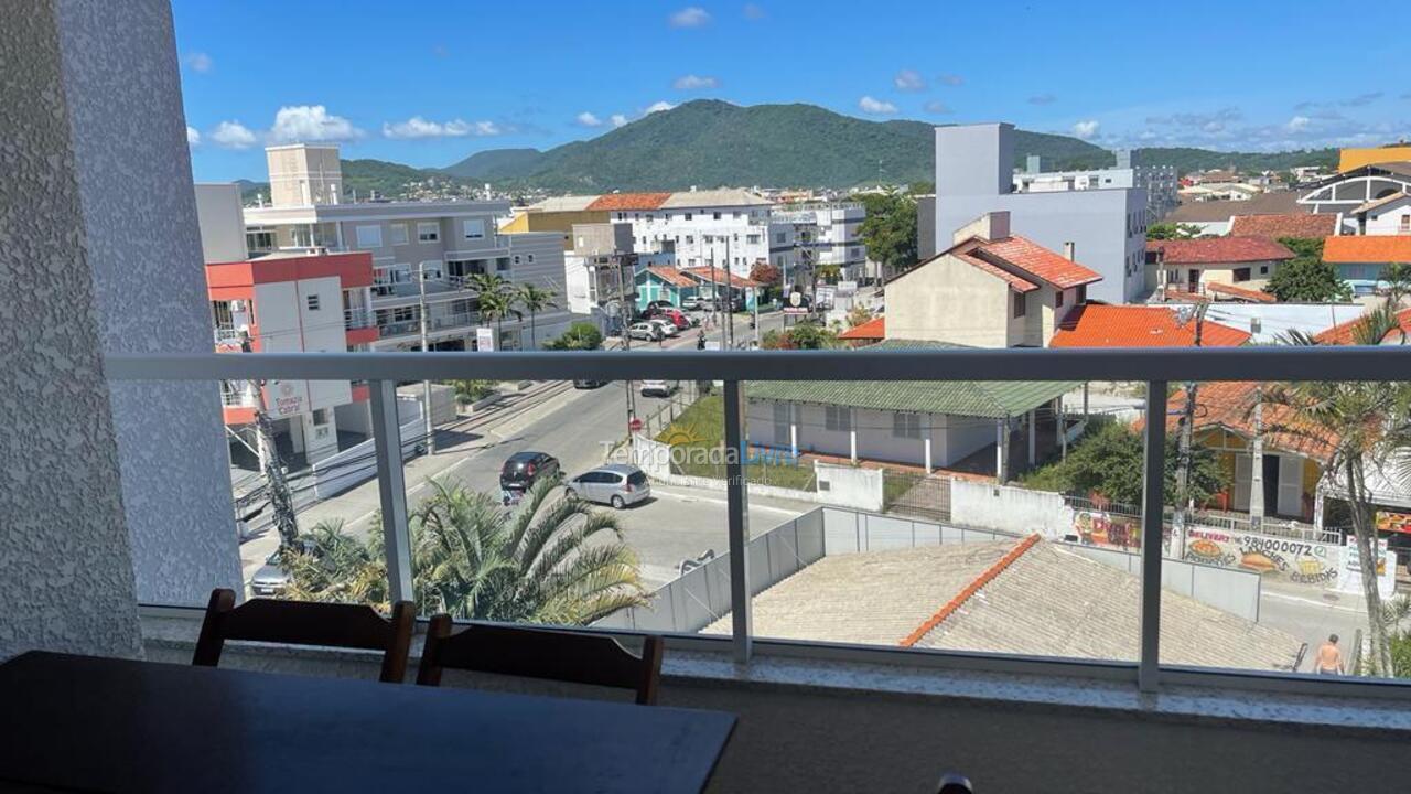 Apartamento para aluguel de temporada em Florianopolis (Praia dos Ingleses)