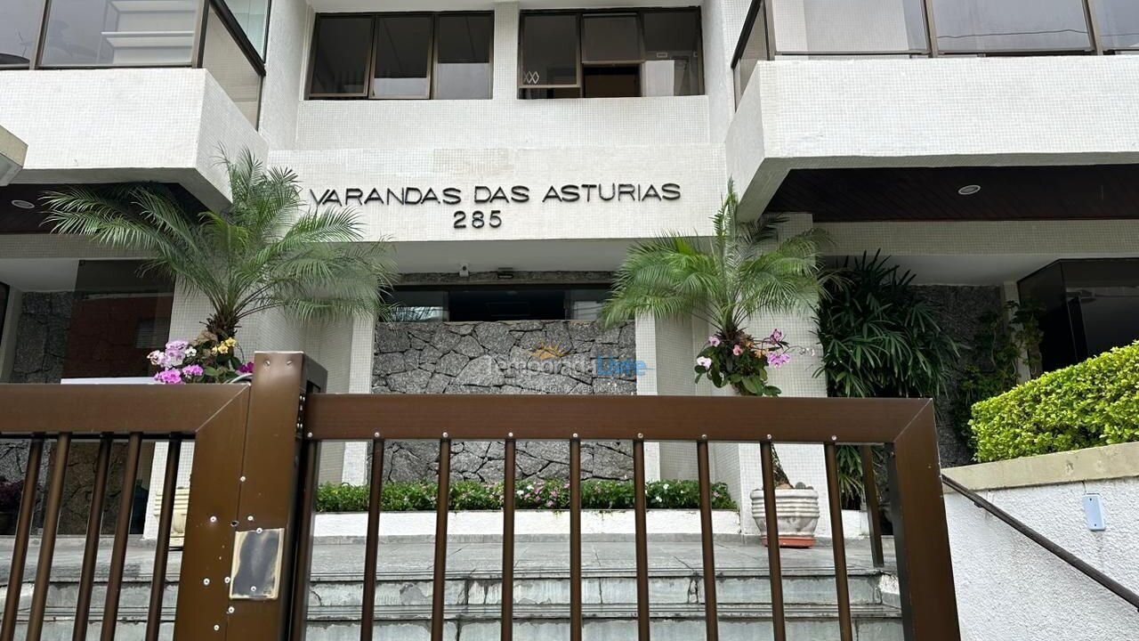 Apartamento para aluguel de temporada em Guarujá (Jardim Las Palmas Astúrias)