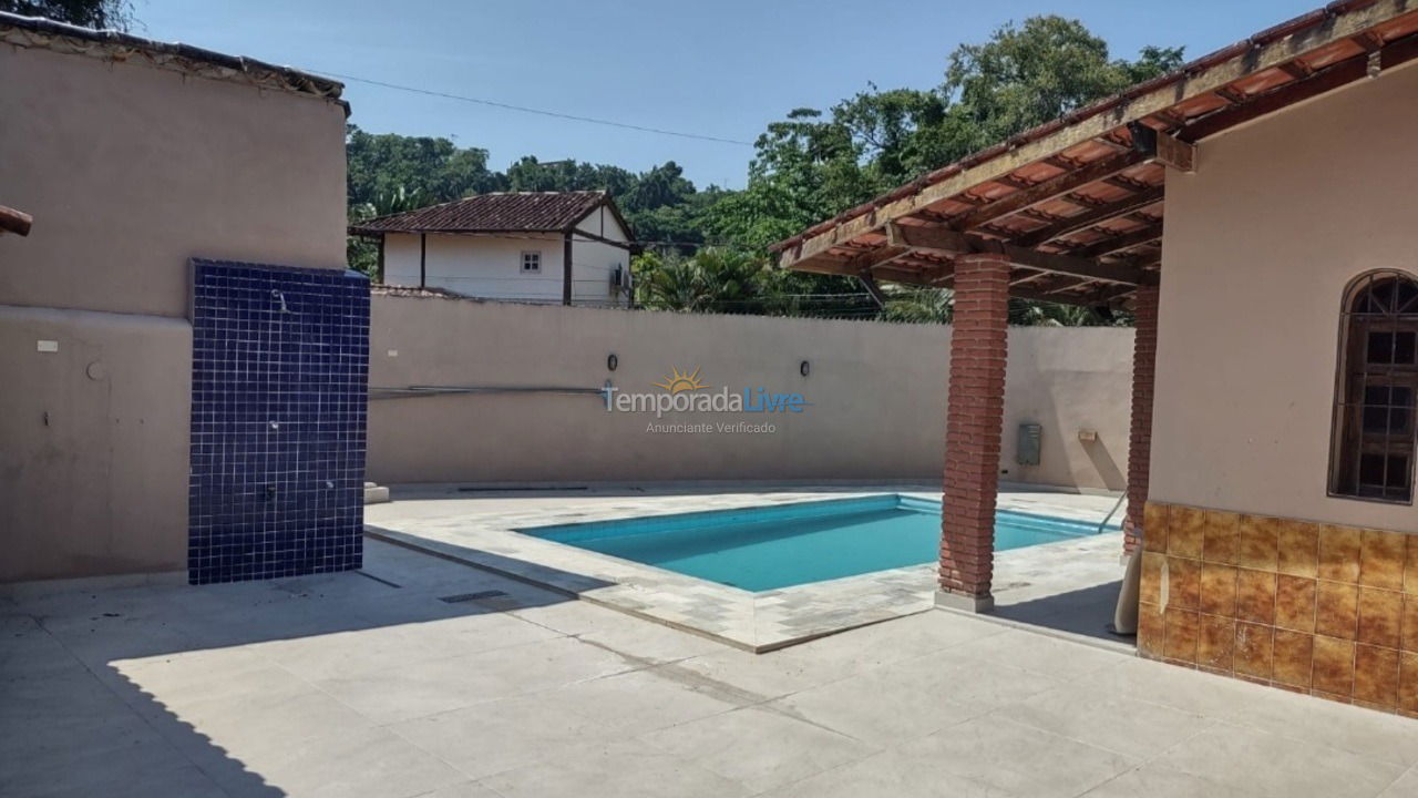 Casa para aluguel de temporada em Ilhabela (Perequê)