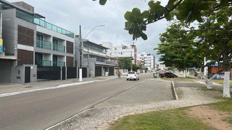 GREAT SEA FRONT HOUSE, 4 BEDROOMS WITH AC, WI-FI, 4 GARAGES