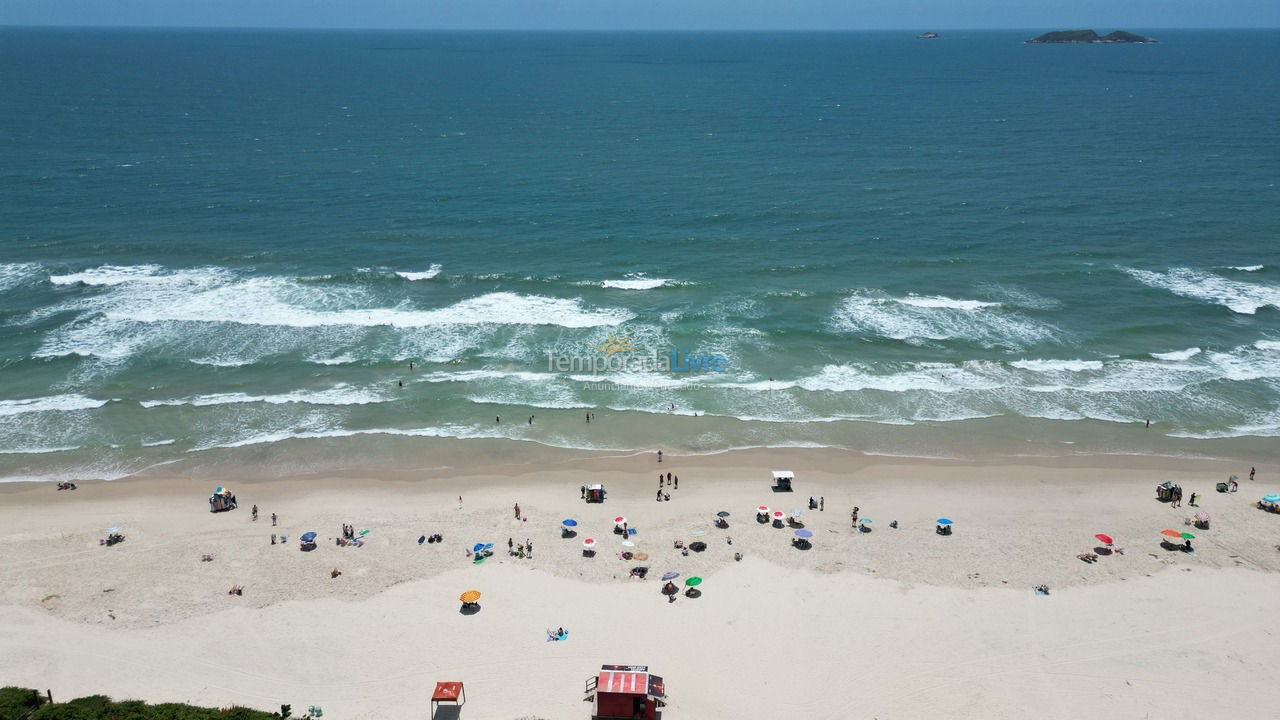 Apartamento para aluguel de temporada em Florianopolis (Praia dos Ingleses)