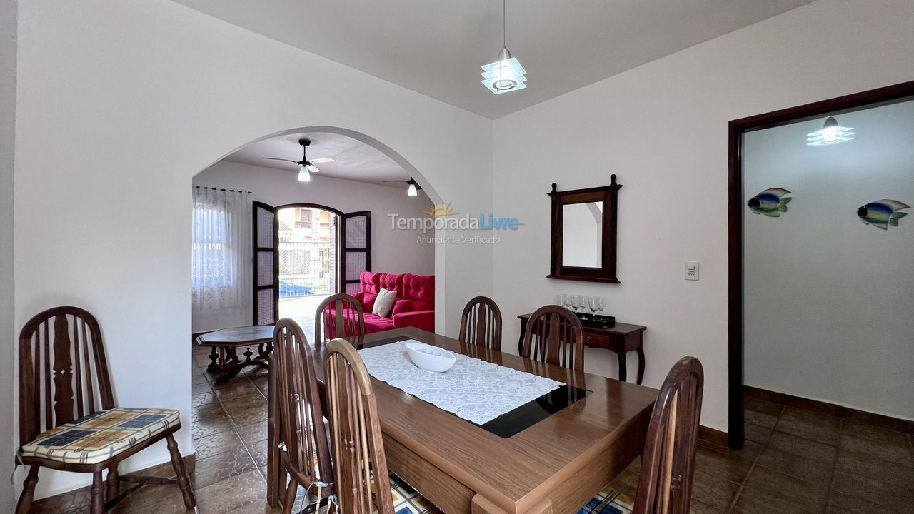 House for vacation rental in Peruíbe (Oasis)