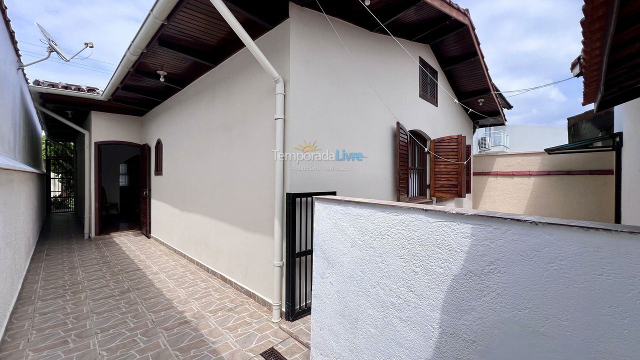 House for vacation rental in Peruíbe (Oasis)