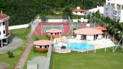 EXCELLENT APARTMENT WITH SWIMMING POOL CONDOMINIUM FRONT OF THE SEA IN INGLESES