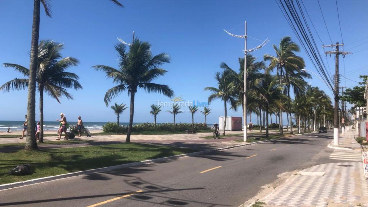 Casa para alquiler de vacaciones em Praia Grande (Jardim Imperador)