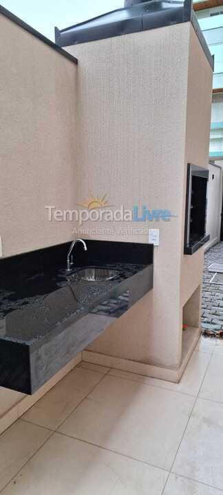 Apartment for vacation rental in Bombinhas (Mariscal)