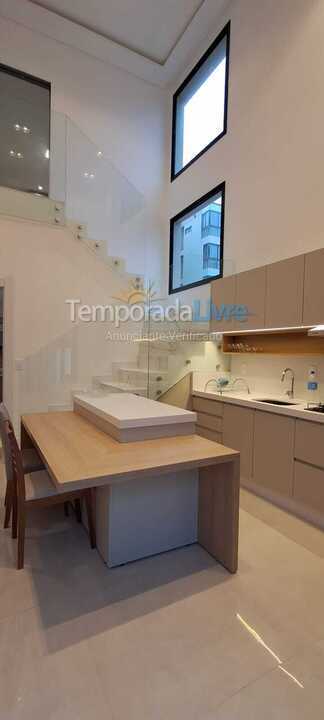 Apartment for vacation rental in Bombinhas (Mariscal)