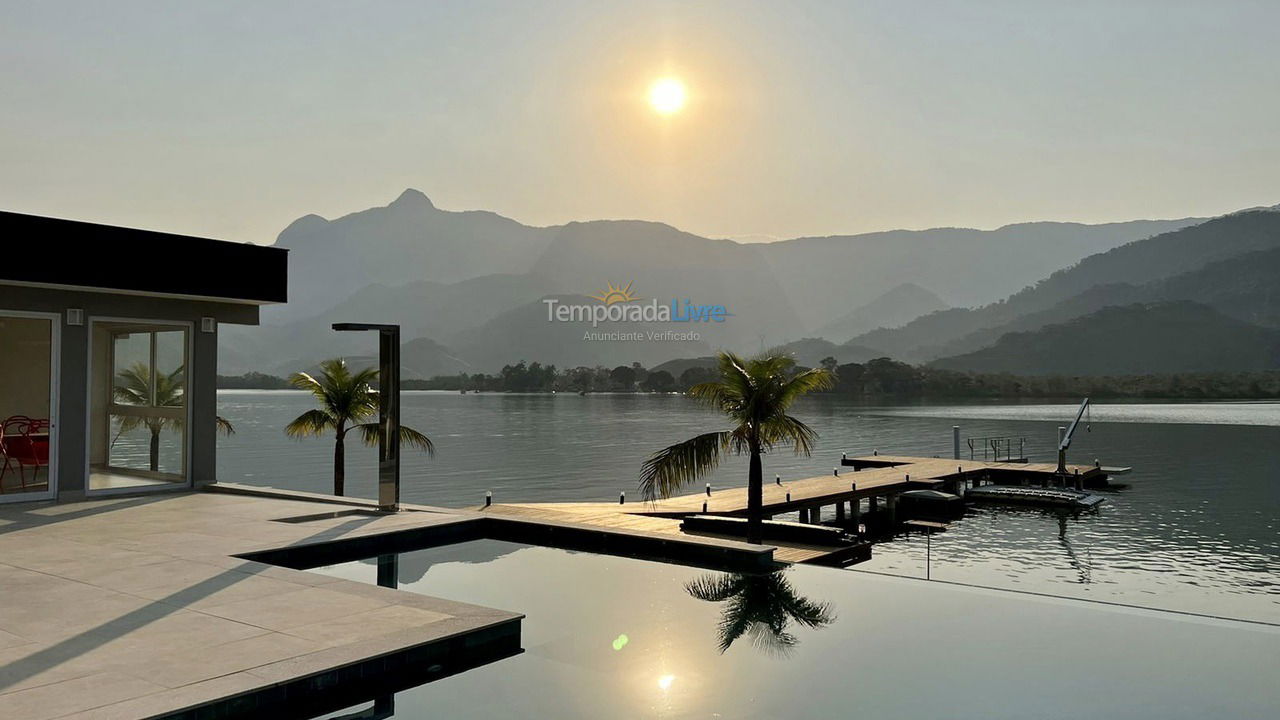 Casa para alquiler de vacaciones em Angra dos Reis (Ilha do Jorge)