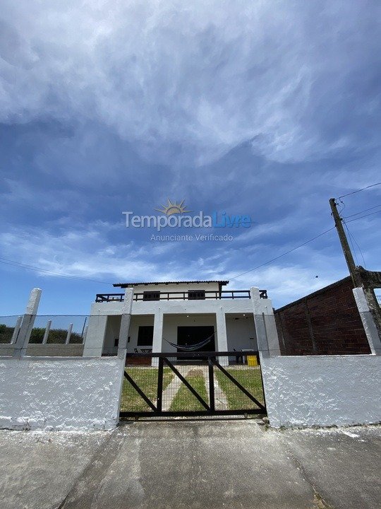 Casa para alquiler de vacaciones em Passo de Torres (Praia dos Molhes)
